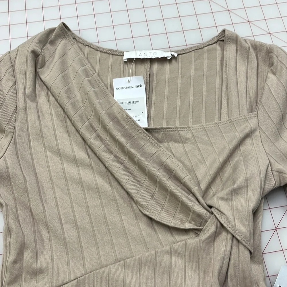 ASTR THE LABEL NWT Party/Work Asymmetric Twist Front Channel Knit Oatmeal DressM - Picture 9 of 16